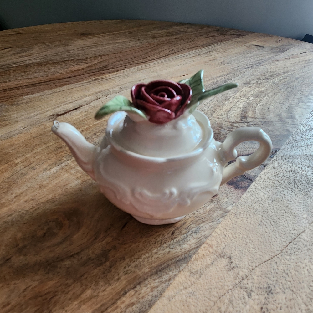 Vintage 1998 Mud Pie Teapot with Rose Lid Porcelain Ornament